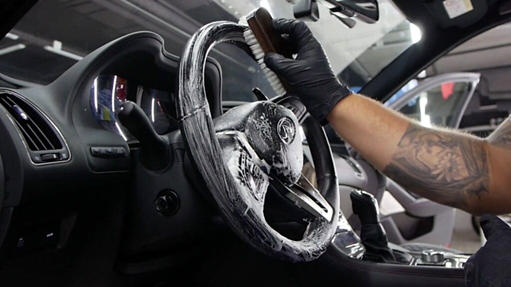 Химическая чистка авто