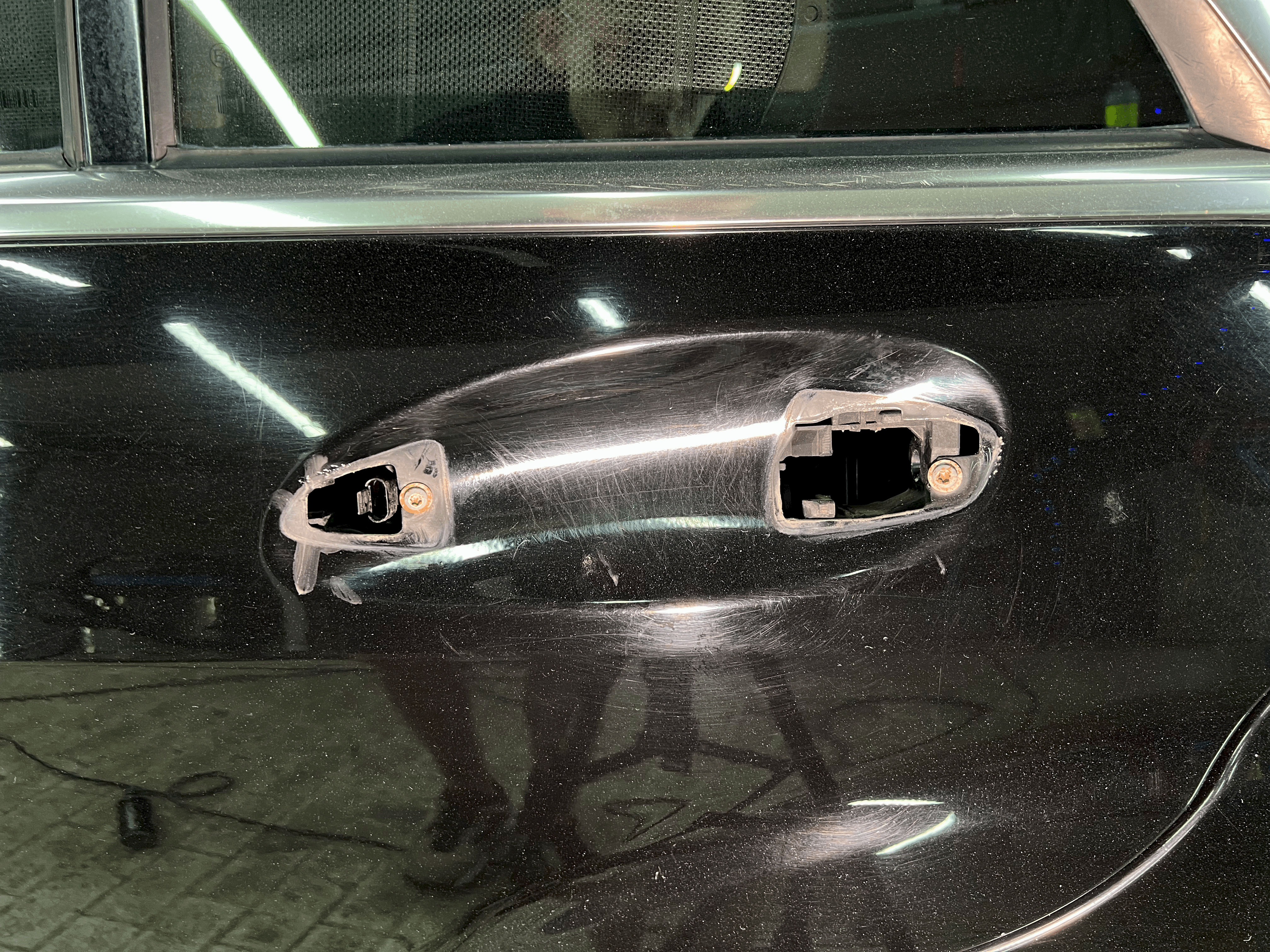 Полировка ручки авто